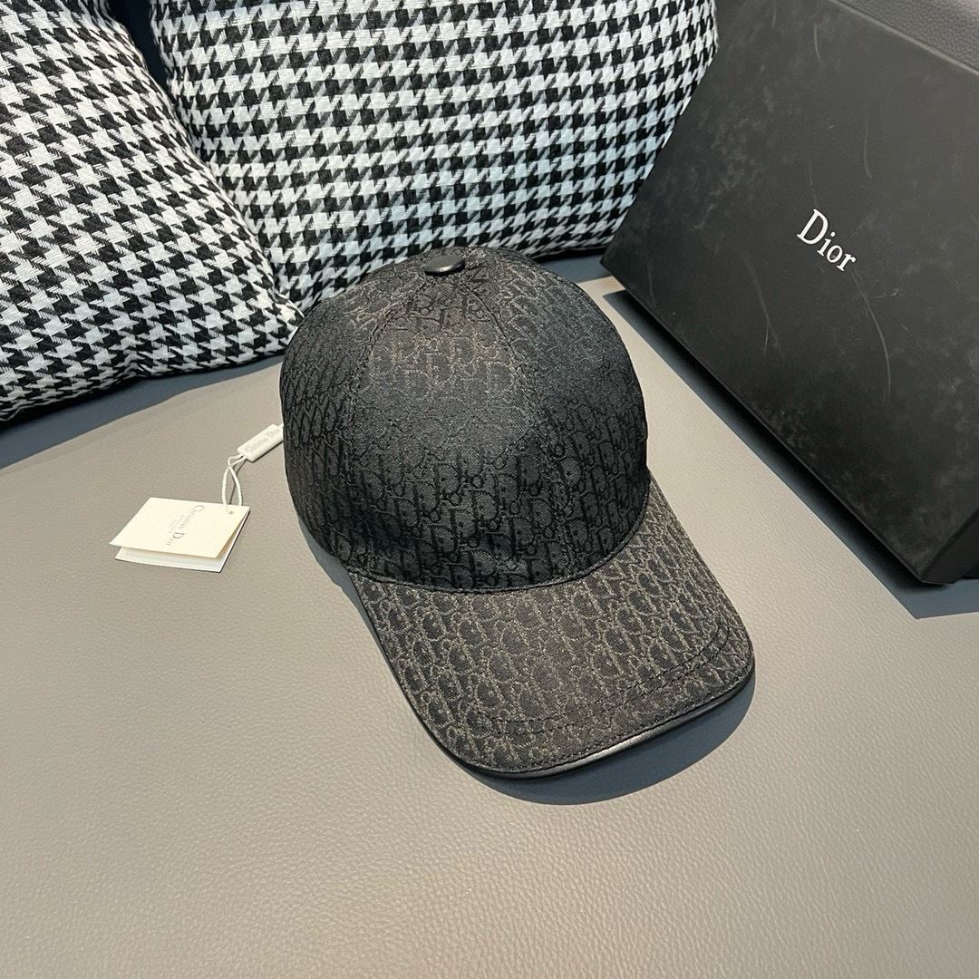 Christian Dior Caps